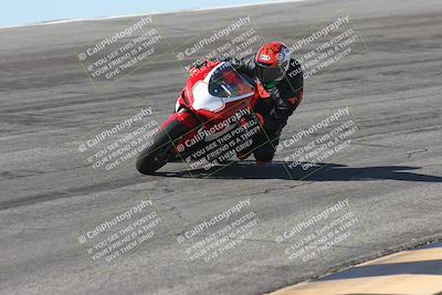 media/Oct-13-2025-Moto Forza (Mon) [[a66d839500]]/3-B Group/Session 2 (Bowl)/